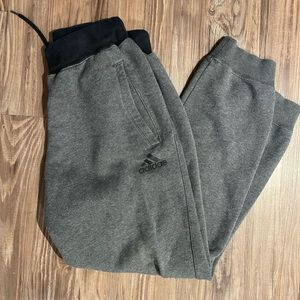 Adidas gray sweatpants / joggers